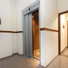 White Lions - Apartment Hotel интерьер отеля фото 3