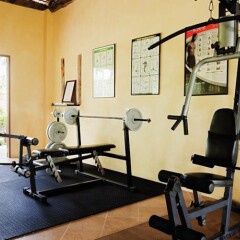 Отель Phi Phi Island Village Beach Resort Таиланд, Краби - 2 отзыва об отеле, цены и фото номеров - забронировать отель Phi Phi Island Village Beach Resort онлайн фитнесс-зал фото 3