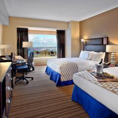Отель Hilton San Diego Bayfront удобства в номере