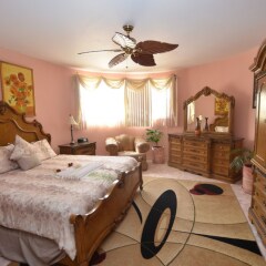Отель Dream Castle Villa, Montego Bay 8BR Ямайка, Монтего-Бей - отзывы, цены и фото номеров - забронировать отель Dream Castle Villa, Montego Bay 8BR онлайн комната для гостей