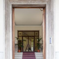 Отель Verdi Apartments Италия, Флоренция - 1 отзыв об отеле, цены и фото номеров - забронировать отель Verdi Apartments онлайн вид на фасад