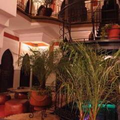 Отель Riad Kasbah Марокко, Марракеш - отзывы, цены и фото номеров - забронировать отель Riad Kasbah онлайн гостиничный бар
