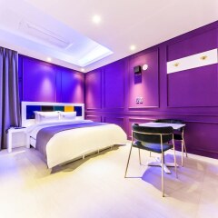 Hotel The Blue Cheonho гостиничный бар