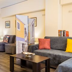 Апартаменты Exceptionally located apartment in Plaka Афины комната для гостей фото 4