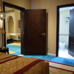 Saraya Corniche Hotel in Doha, Qatar from 101$, photos, reviews - zenhotels.com room amenities photo 2
