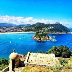 Отель SanSebastiánForYou 32 DE AGOSTO Rooms пляж