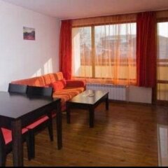 Апартаменты Mountview Lodge Apartments Банско комната для гостей фото 4