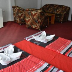 Отель Neon Guest Rooms Болгария, Шумен - отзывы, цены и фото номеров - забронировать отель Neon Guest Rooms онлайн удобства в номере фото 2