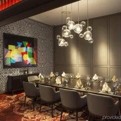 Отель Grand Copthorne Waterfront гостиничный бар