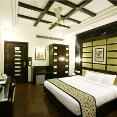 Отель Karon Hotels - Lajpat Nagar Индия, Нью-Дели - отзывы, цены и фото номеров - забронировать отель Karon Hotels - Lajpat Nagar онлайн комната для гостей фото 5