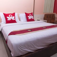 Отель Zen Rooms Surasak 1 Бангкок комната для гостей фото 5