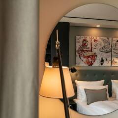 Отель Motel One Hamburg-Altona Германия, Гамбург - отзывы, цены и фото номеров - забронировать отель Motel One Hamburg-Altona онлайн интерьер отеля фото 2
