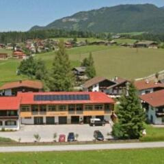 Отель Aparthotel Schindlhaus/Alpin Австрия, Зёлль - отзывы, цены и фото номеров - забронировать отель Aparthotel Schindlhaus/Alpin онлайн спортивное сооружение