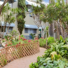Отель Travelodge Hotel at LAX США, Лос-Анджелес - отзывы, цены и фото номеров - забронировать отель Travelodge Hotel at LAX онлайн