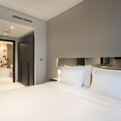 Апартаменты Studio M Arabian Plaza комната для гостей фото 5