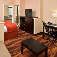 Quality Inn & Suites in Jacksonville, United States of America from 75$, photos, reviews - zenhotels.com room amenities photo 2