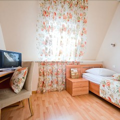 Гостиница Intermashotel в Калуге 4 отзыва об отеле, цены и фото номеров - забронировать гостиницу Intermashotel онлайн Калуга комната для гостей