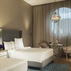 Отель Marquis Sky Suites Мехико комната для гостей