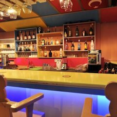 Sun Kiss Hotel гостиничный бар