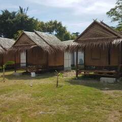 Отель Lanta Local Hut Ланта фото 6