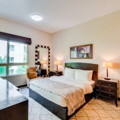Апартаменты Short Booking - 1 BDR Apartment Greens комната для гостей
