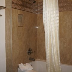 Executive Inn Hotel ванная