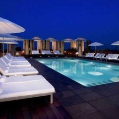 Отель SIXTY Beverly Hills бассейн фото 3