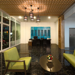 M.U.DEN Patong Phuket Hotel интерьер отеля