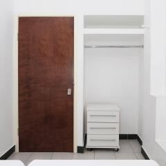 Отель Abercorn House сейф в номере