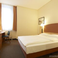 Отель IntercityHotel Berlin Ostbahnhof комната для гостей фото 4