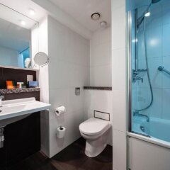 Отель NH London Kensington спа