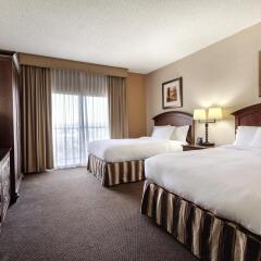Embassy Suites Hotel Milpitas-Silicon Valley комната для гостей