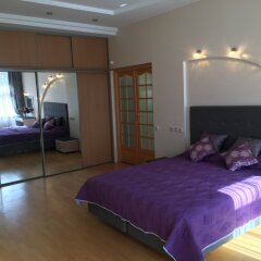 Апартаменты In The Center Apartments Санкт-Петербург комната для гостей фото 5