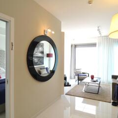 Отель West All Suite Boutique Tel Aviv комната для гостей