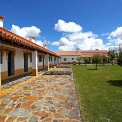 Отель Herdade Naveterra Rural Lodge & Spa фото 2