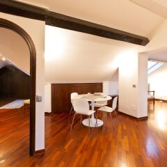 Отель Olivia's nest in downtown Италия, Милан - отзывы, цены и фото номеров - забронировать отель Olivia's nest in downtown онлайн сейф в номере
