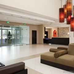 Отель Holiday Inn Express Dubai Jumeirah ОАЭ, Дубай - 10 отзывов об отеле, цены и фото номеров - забронировать отель Holiday Inn Express Dubai Jumeirah онлайн интерьер отеля фото 2