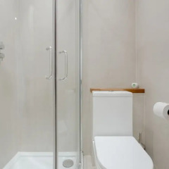 Отель 1 Bedroom Apartment in Brook Green Великобритания, Лондон - отзывы, цены и фото номеров - забронировать отель 1 Bedroom Apartment in Brook Green онлайн ванная