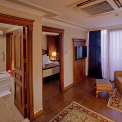 Отель Glk Premier The Home Suites & Spa Стамбул комната для гостей фото 5