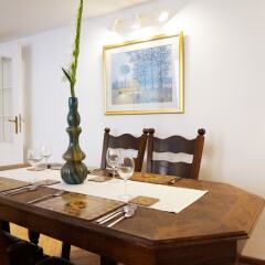 Отель AAA STAY Castle Square Old Town питание