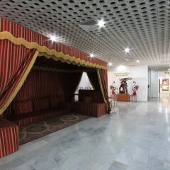 Отель Beach Hotel Sharjah ОАЭ, Шарджа - 8 отзывов об отеле, цены и фото номеров - забронировать отель Beach Hotel Sharjah онлайн интерьер отеля фото 3