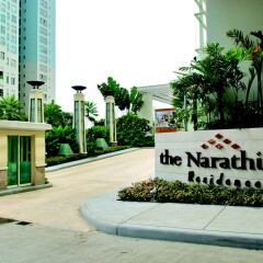 Отель The Narathiwas Hotel & Residence Sathorn Bangkok Таиланд, Бангкок - отзывы, цены и фото номеров - забронировать отель The Narathiwas Hotel & Residence Sathorn Bangkok онлайн парковка