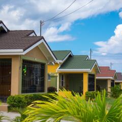 Отель Ocho Rios Getaway Villa at Draxhall Ямайка, Очо-Риос - отзывы, цены и фото номеров - забронировать отель Ocho Rios Getaway Villa at Draxhall онлайн балкон