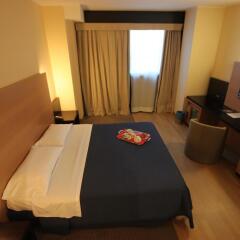Residence Golf Hotel Опера комната для гостей