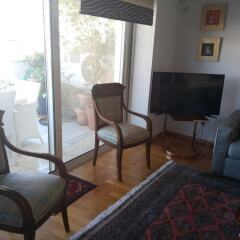 Отель Luxury Flat with Amazing Lycabetus View Афины комната для гостей