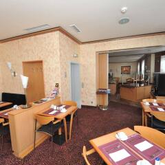 Отель Insel Hotel Германия, Кёльн - отзывы, цены и фото номеров - забронировать отель Insel Hotel онлайн интерьер отеля