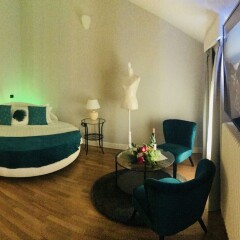 Отель Marina Centro Suite Римини комната для гостей фото 5