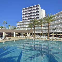 Апартаменты Sol House The Studio Calviá Beach бассейн фото 2