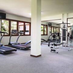 Отель White Rose Kuta Resort, Villas & Spa фитнесс-зал
