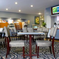 Отель Holiday Inn Express VAN NUYS США, Лос-Анджелес - отзывы, цены и фото номеров - забронировать отель Holiday Inn Express VAN NUYS онлайн питание